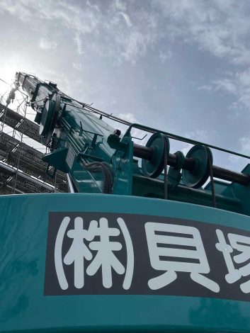 貝塚興業　ラフタークレーン